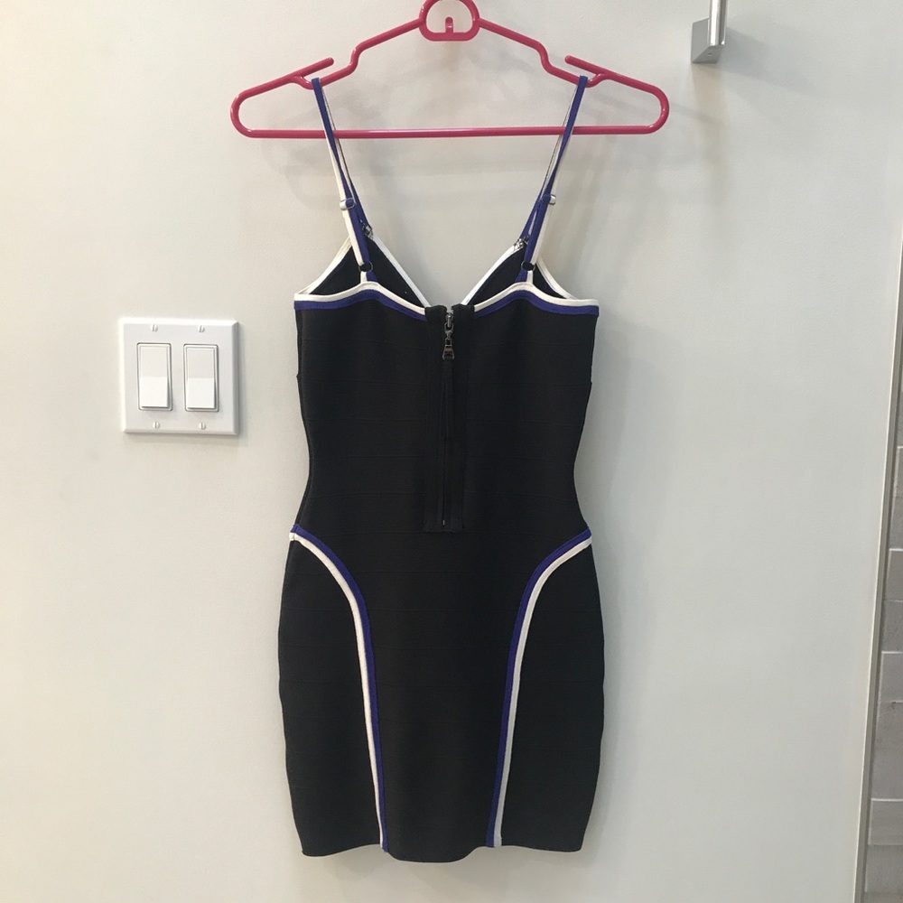 GUESS little black dress *worn once* - Picture 2 of 2